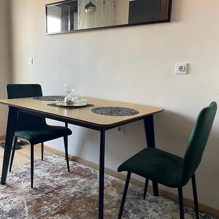 Apartment Holiday Appartement *